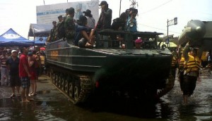 Setiap tahun Jakarta dihantui masalah banjir.(VIVAnews/Rohimat)