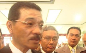 Menteri Dalam Negeri Gamawan Fauzi usai wisuda praja Institut Pemerintahan Dalam Negeri, Selasa (27/8/2013).