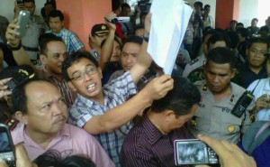 Saksi dari pasangan Derma yang keberatan