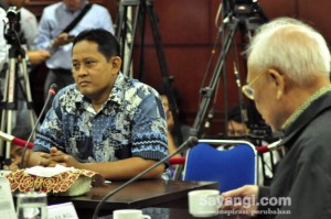 Ajudan Akil Mochtar, AKP Sugianto di depan sidang Majelis Kehormatan MK