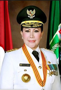 Gubernur Banten Ratu Atut Chosiyah