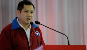 195580_hary-tanoe-lantik-pengurus-perindo_663_382