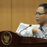 Amrizal Aroni Saat menjadi saksi Ahli dari pasangan Herman Deru-Maphilinda Sidang PHPU No.79 di Mahkamah Konstitusi yang menunjukan Kejanggalan Koran Sumsel (Dok. Humas MK Ganie)
