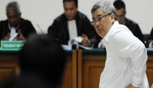 Terdakwa kasus dugaan suap penanganan sengketa pilkada di MK Akil Mochtar di Pengadilan Tipikor Jakarta (ANTARA FOTO/Wahyu Putro A)