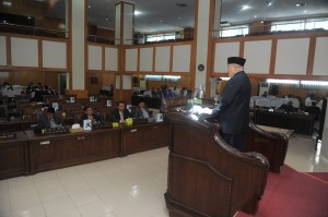 7-Paripurna DPRD Kesepakatan