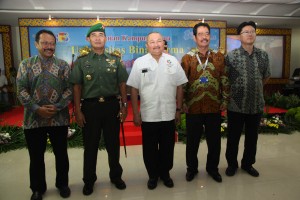 Alex Resmikan Gedung Baru Universitas Bina Darma Palembang