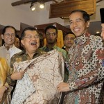 thumb_168475_10523927102014_berbaju_batik