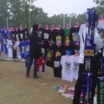 kostum-persib-bandung-di-area-stadion-jakabaring