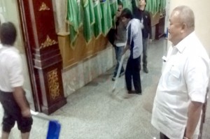 lobi-kantor-gubernur-pun-digenangi-air-hujan-Uz2