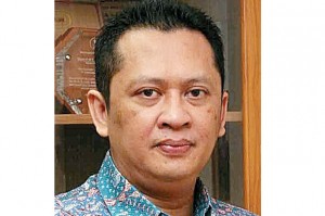 century-dan-memori-publik-z5b