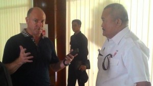 steve-mcmahon-saat-bertemu-gubernur-sumsel-alex-noerdin