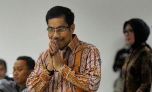 thumb_713927_04551605122014_Romi_sidang