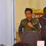 main2-PresidenRapat-Terbatas-Bahas-Banjir-110215-YM-2