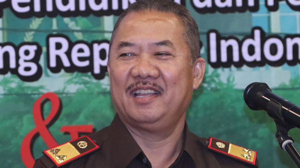 es-maruli-hutagalung