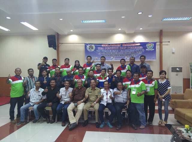 ukw-pwi-muara-enim-17-lulus