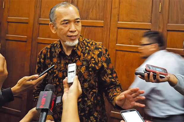 Rektor UII Mundur Lebih Terhormat 1