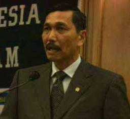 LUHUT PANJAITAN